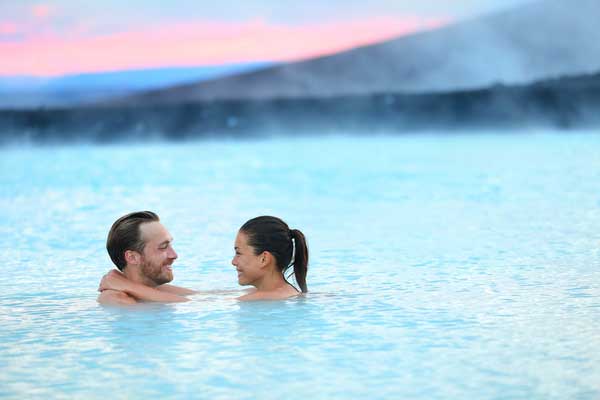 Iceland Romantic Couple