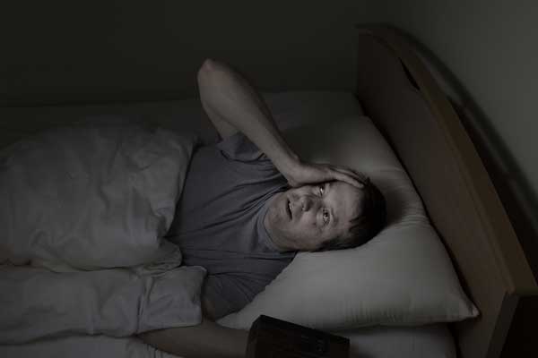 Mastering Midnight Wakefulness: How to Easily Return to Sleep